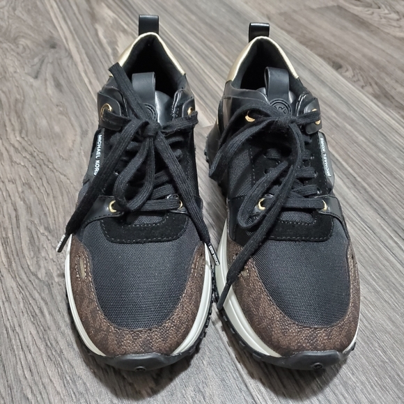 Michael Kors Theo Sneakers Size 6.5 - Picture 2 of 4